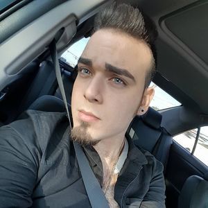 Meet your Posher, Eduardo